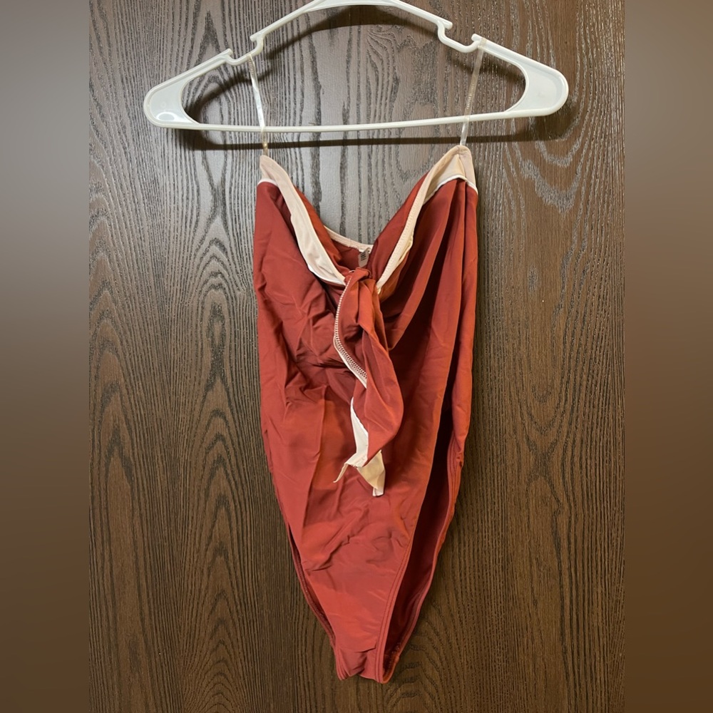 One piece swimsuit